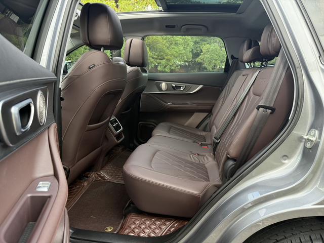 Chery Tiggo 8 PRO 2024 Champion Edition 290T 2WD Peak Version 7-Seater Used Car for Sale in Ghana -u22964127 | ZEEX AUTO