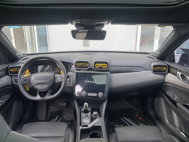 Lynk & Co 03 2022 1.5TD DCT Jin Pro Used Car for Sale in Ghana -u22965288 | ZEEX AUTO