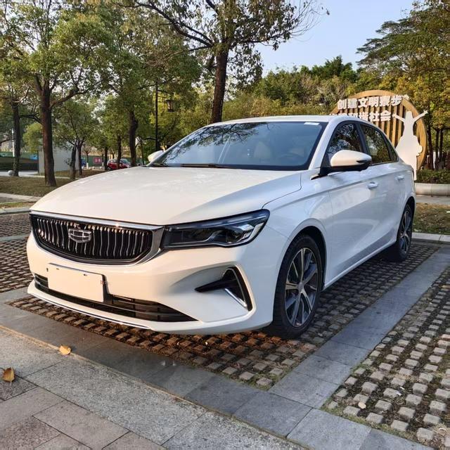 Geely Emgrand 2023 4th Generation Champion Edition 1.5L CVT Flagship Model Used Car for Sale in Ghana -u22961907 | ZEEX AUTO