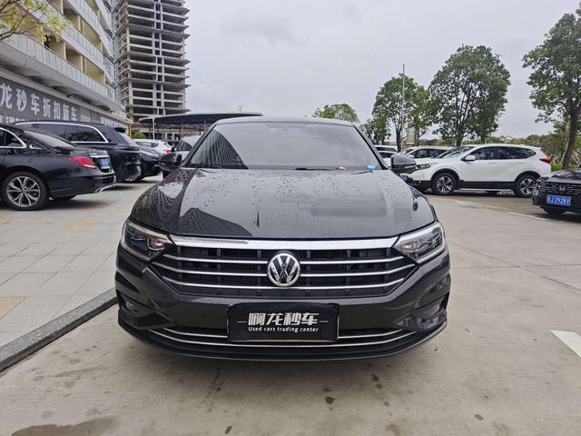 FAW-Volkswagen Sagitar 2022 200TSI DSG Premium Edition Used Car for Sale in Ghana -u22933039 | ZEEX AUTO