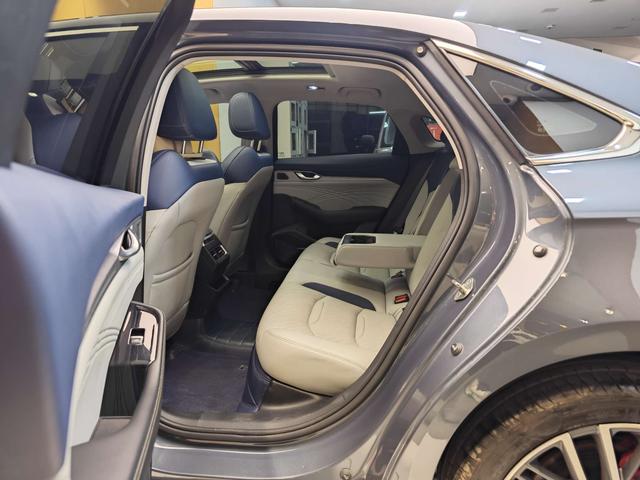 Geely Xingrui 2023 2.0T Premium Version Used Car for Sale in Ghana -u22988000 | ZEEX AUTO