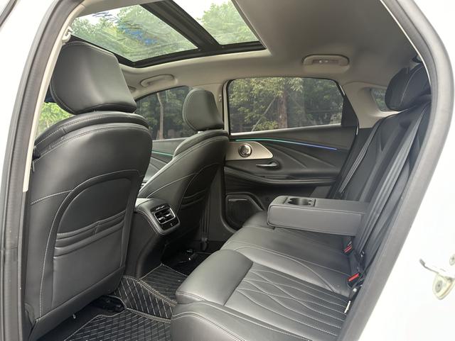 Chery Arrizo 8 2024 1.6TGDI DCT Smart Used Car for Sale in Ghana -u22665879 | ZEEX AUTO