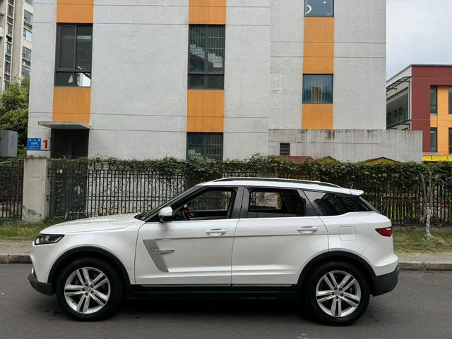 Zotye T700 2017 1.8T DCT Premium Model Used Car for Sale in Ghana -u23503627 | ZEEX AUTO