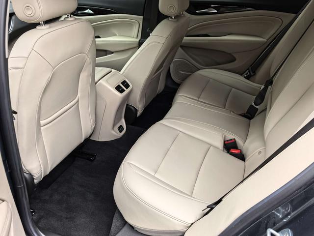 SAIC-GM Buick Regal 2021 552T Elite Used Car for Sale in Ghana -u23002463 | ZEEX AUTO