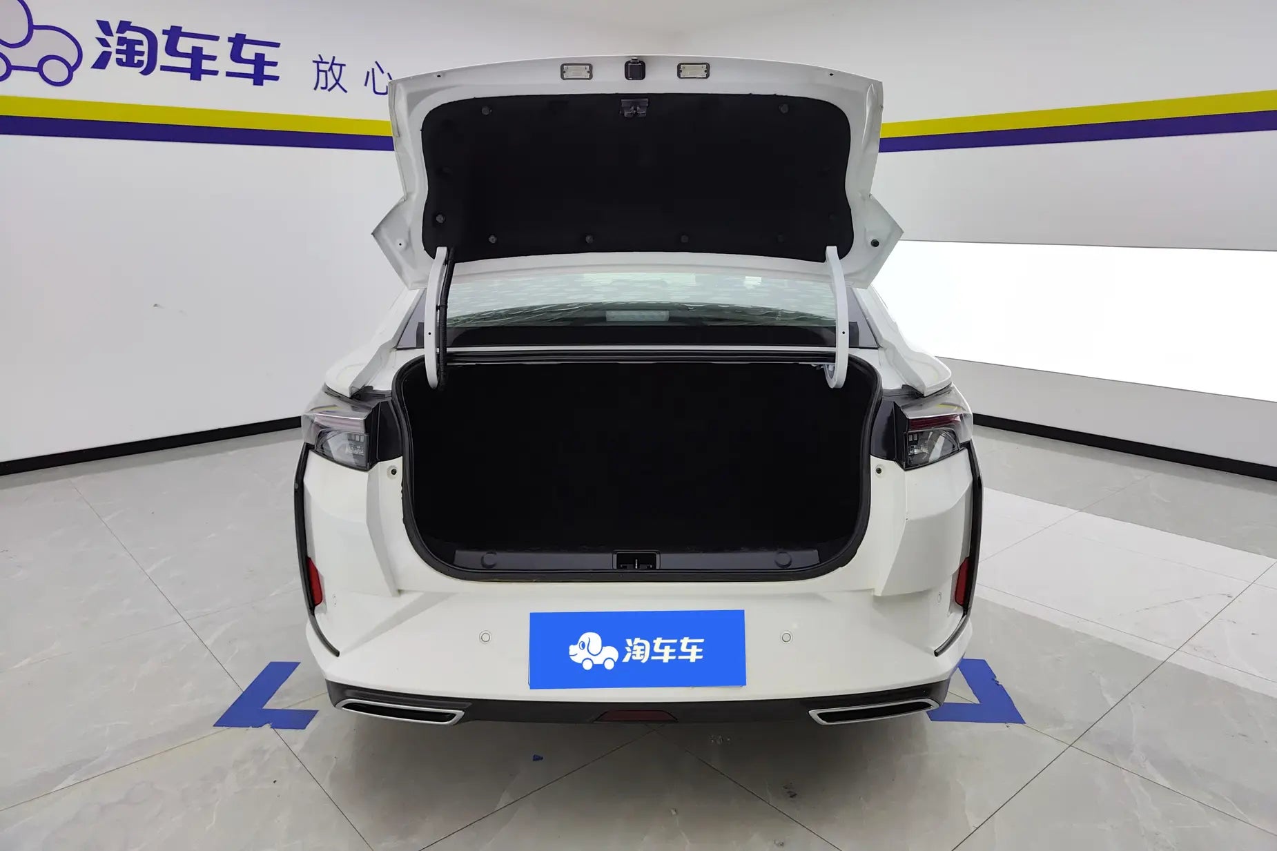 Dongfeng Yixuan -u22418808 | ZEEX AUTO