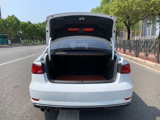 FAW-Audi A3 2020 Limousine 35 TFSI Fashion Edition National VI Used Car for Sale in Ghana -u22963858 | ZEEX AUTO