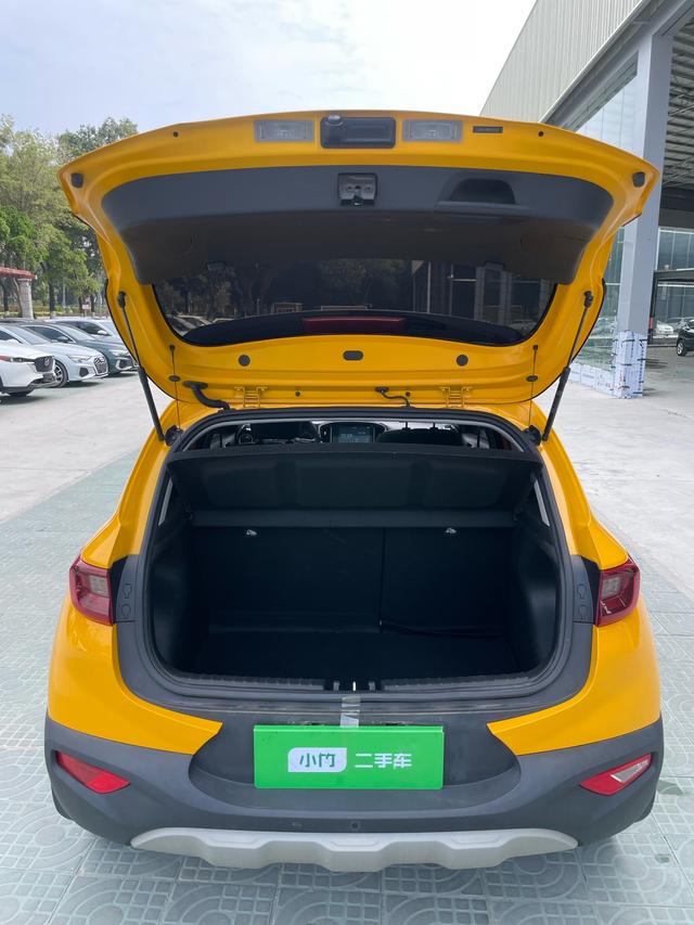 Kia Yipao 2021 Facelift 1.4L CVT Sunroof Version Used Car for Sale in Ghana -u22791329 | ZEEX AUTO