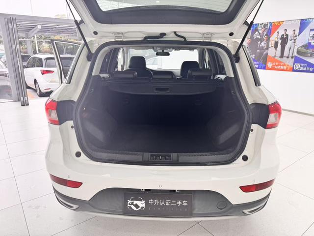 GAC Trumpchi GS4 2017 235T Automatic 2WD Elite Edition -u22793204 | ZEEX AUTO