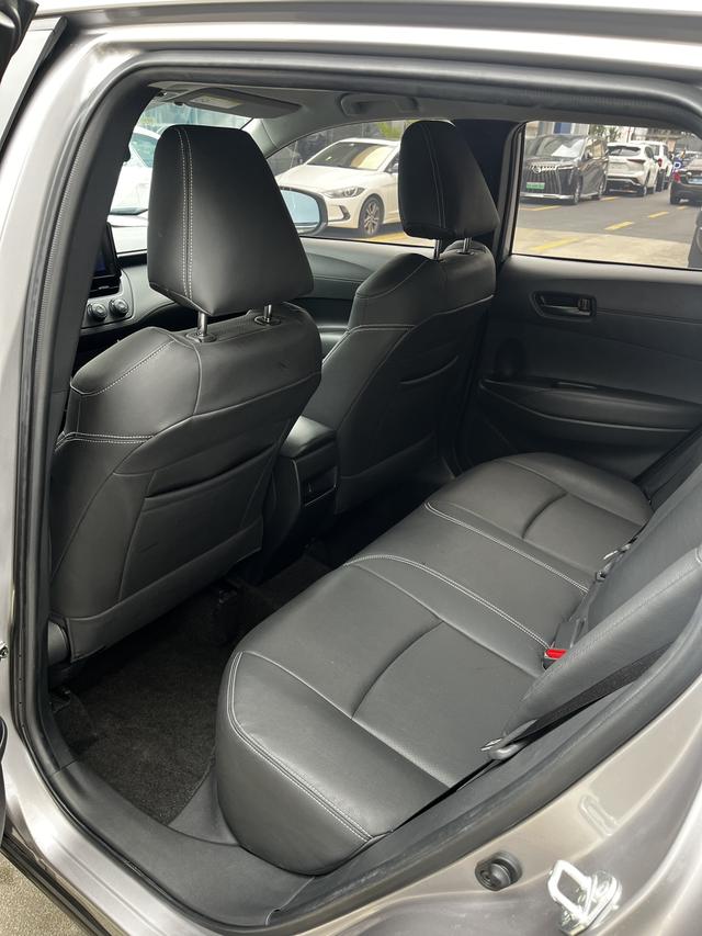 FAW Toyota Corolla Cross 2022 2.0L Pioneer Edition Used Car for Sale in Ghana -u22185302 | ZEEX AUTO