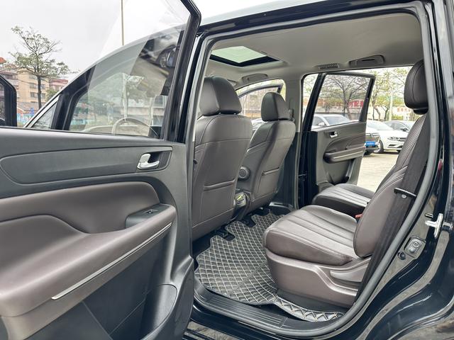 GAC Trumpchi M6 2019 270T Automatic Luxury Edition 6-seat National VI Used Car for Sale in Ghana -u22765808 | ZEEX AUTO