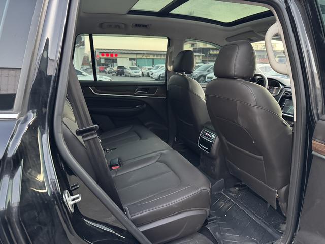SAIC Motor Roewe RX8 2019 30T Internet Four-Wheel Drive Super Flagship Edition -u22402353 | ZEEX AUTO