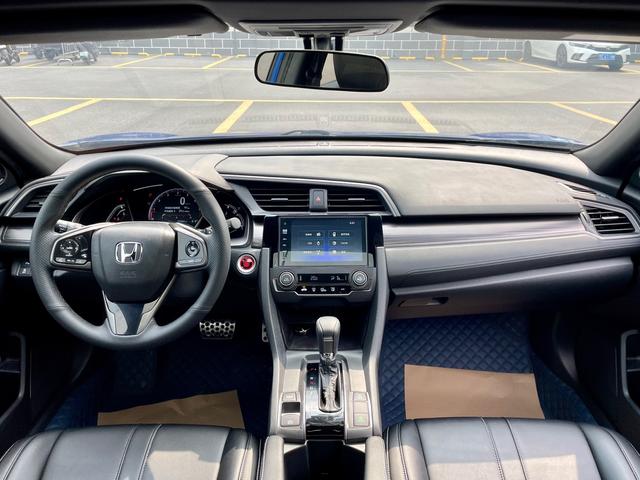 Dongfeng Honda Civic 2020 HATCHBACK 220TURBO CVT Cool Style Edition Used Car for Sale in Ghana -u23003057 | ZEEX AUTO