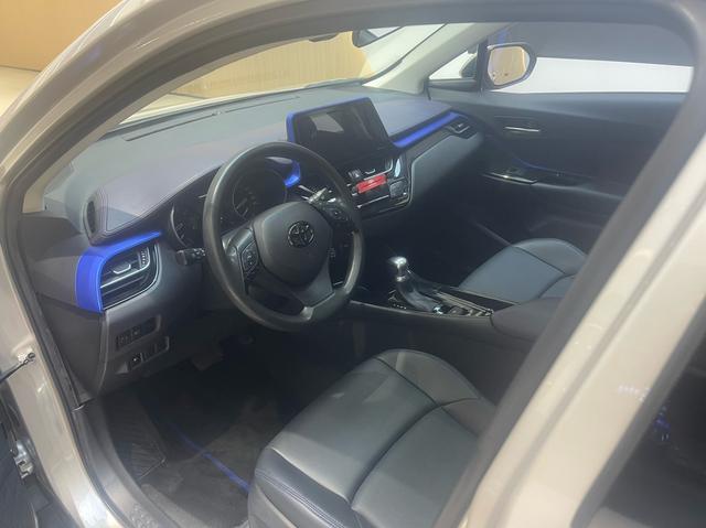 GAC Toyota C-HR 2020 Model 2.0L Leading Version Used Car for Sale in Ghana -u22574257 | ZEEX AUTO