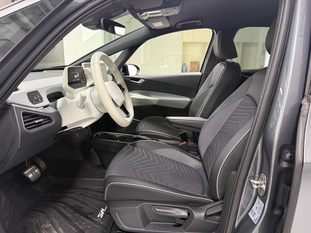SAIC Volkswagen ID.3 2023 Pure Smart Enjoyment Version Used Car for Sale in Ghana -u22723643 | ZEEX AUTO