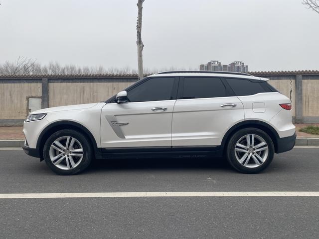 Zotye T700 2017 Model 1.8T DCT Premium Version Used Car for Sale in Ghana -u23350528 | ZEEX AUTO