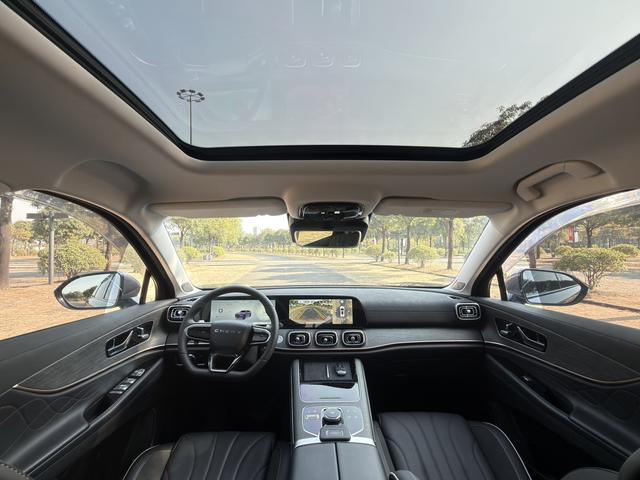 Chery Tiggo 9 2023 2.0T DCT 2WD Luxury Version 5-Seater Used Car for Sale in Ghana -u22429457 | ZEEX AUTO