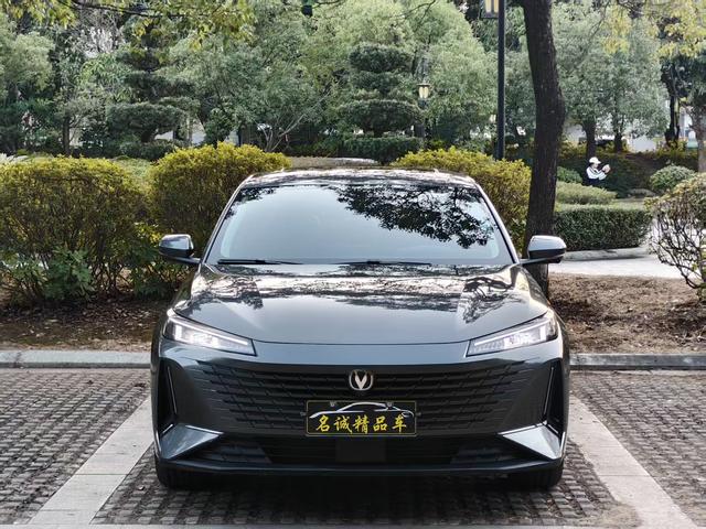 Changan Yida 2023 1.5T GDI Automatic Leading Model Used Car for Sale in Ghana -u22336260 | ZEEX AUTO