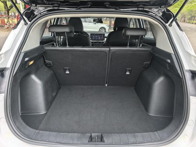 Geely Binyue 2023 1.5T DCT Diamond Edition Used Car for Sale in Ghana -u22702492 | ZEEX AUTO