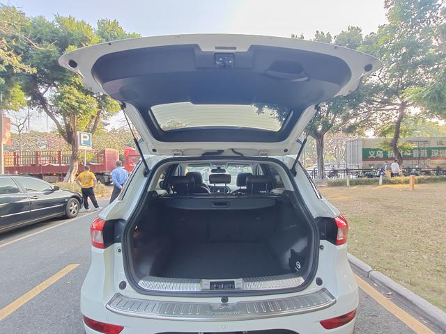 GAC Trumpchi GS4 PHEV 2017 1.5L Premium Edition -u21981592 | ZEEX AUTO