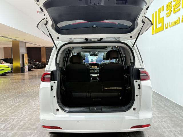GAC Trumpchi M6 2021 270T Automatic Premium Edition 7-Seater -u21963040 | ZEEX AUTO