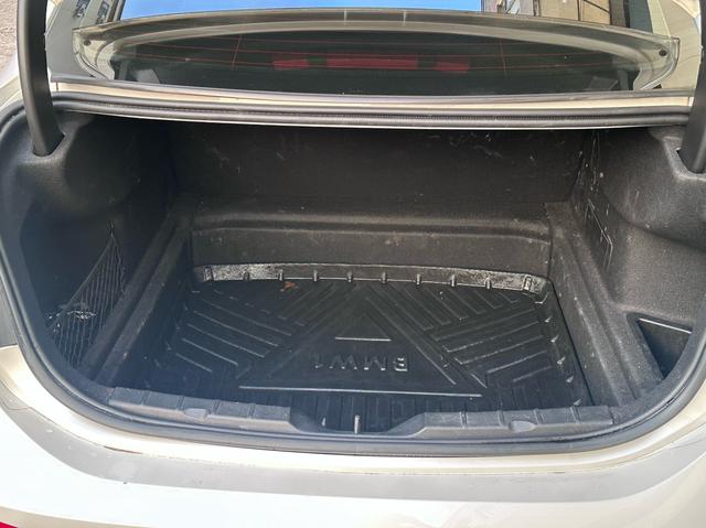 BMW Brilliance 1 Series 2019 Model 120i M Sport Leading Edition Used Car for Sale in Ghana -u23043981 | ZEEX AUTO