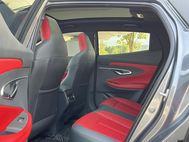 Changan UNI-T 2022 1.5T Premium Edition Used Car for Sale in Ghana -u21915267 | ZEEX AUTO