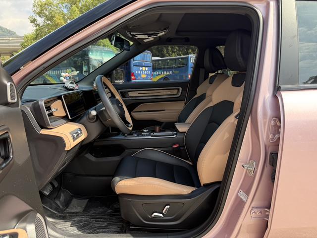 Geely ICON 2023 1.5TD Chocolate Chunqiao Edition Used Car for Sale in Ghana -u22720919 | ZEEX AUTO