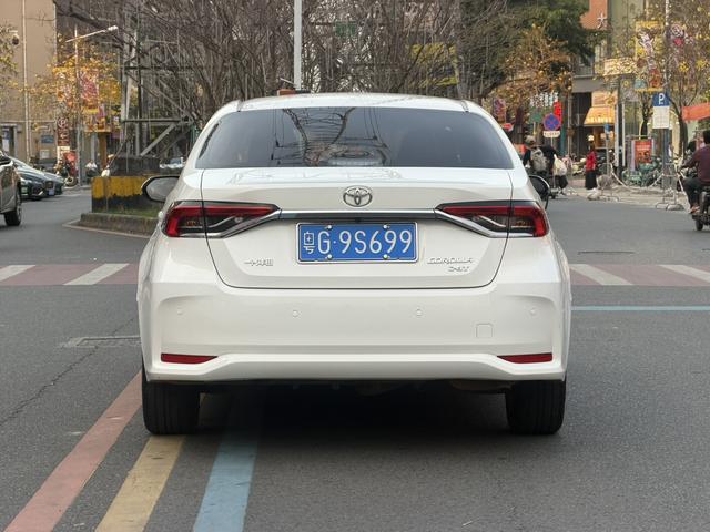 FAW Toyota Corolla 2023 1.2T S-CVT Elite Edition Used Car for Sale in Ghana -u23021766 | ZEEX AUTO