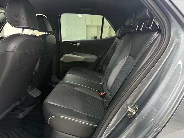 SAIC Volkswagen ID.3 2023 Pure Smart Enjoyment Version Used Car for Sale in Ghana -u22723643 | ZEEX AUTO