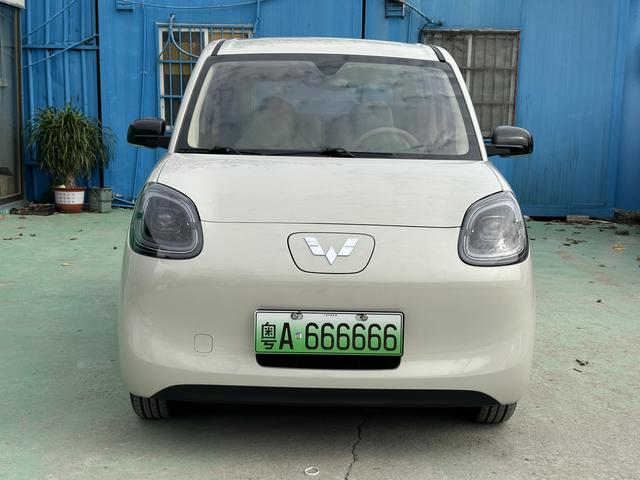 Wuling Hongguang MINIEV 2025 Model 205km Lithium Iron Phosphate Battery 4-Door Advanced Version -u22787615 | ZEEX AUTO