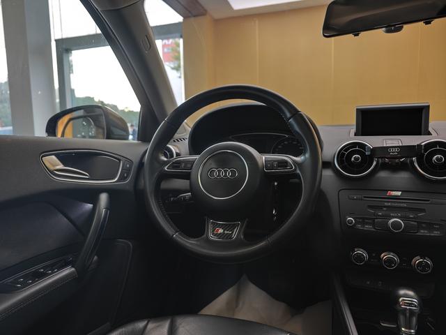 Audi A1 2014 Model 30 TFSI Sportback Comfort Version -u22670893 | ZEEX AUTO