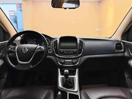 Baojun 560 2015 Model 1.8L Manual Luxury Version -u22665661 | ZEEX AUTO