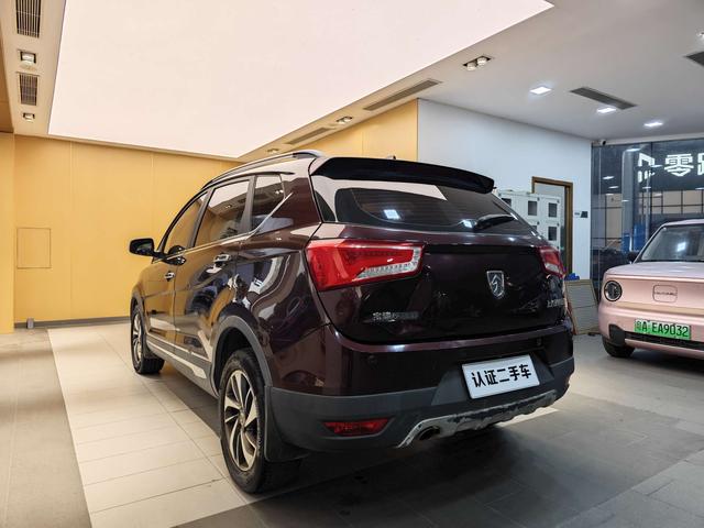 Baojun 560 2015 Model 1.8L Manual Luxury Version -u22665661 | ZEEX AUTO