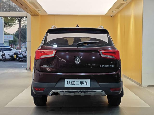 Baojun 560 2015 Model 1.8L Manual Luxury Version -u22665661 | ZEEX AUTO