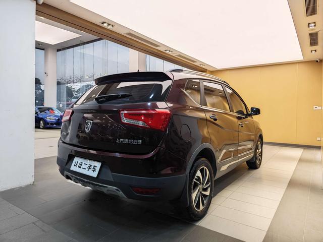Baojun 560 2015 Model 1.8L Manual Luxury Version -u22665661 | ZEEX AUTO