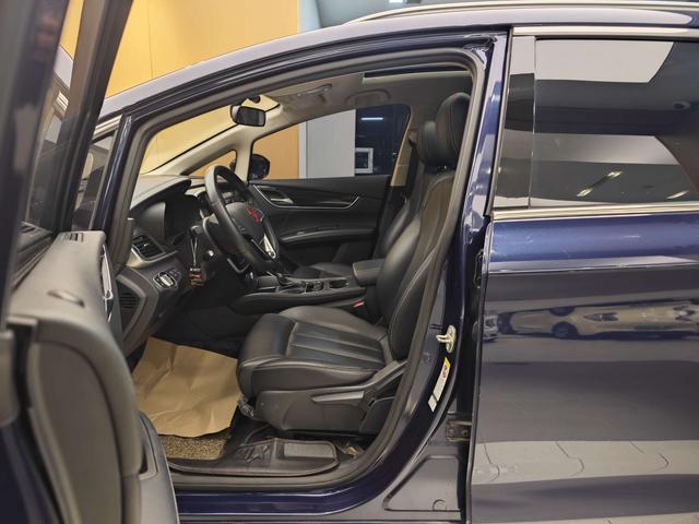 Song MAX 2017 1.5T Automatic Smart Connect Elite 7-Seater -u22370322 | ZEEX AUTO