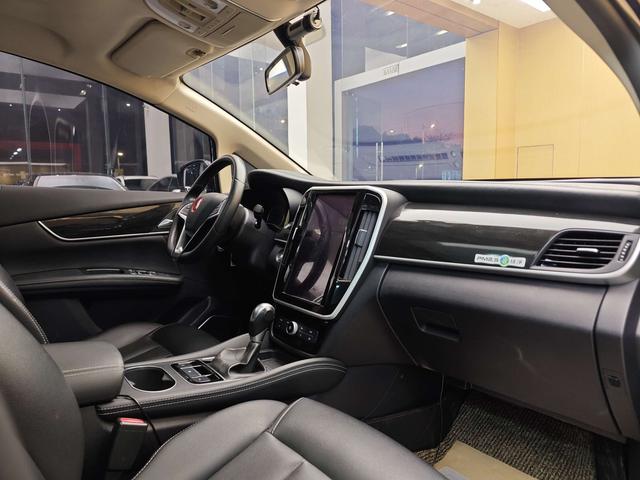 Song MAX 2017 1.5T Automatic Smart Connect Elite 7-Seater -u22370322 | ZEEX AUTO