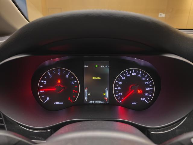 Song MAX 2017 1.5T Automatic Smart Connect Elite 7-Seater -u22370322 | ZEEX AUTO