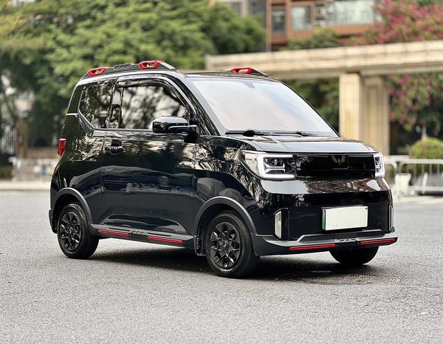 Wuling Hongguang MINIEV 2022 GAMEBOY 200km Play Style Edition Lithium Iron Phosphate Battery -u22287619 | ZEEX AUTO