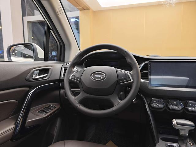 Trumpchi GS4 2017 Model 235T Automatic 2WD Luxury Smart Connect Edition -u22648528 | ZEEX AUTO