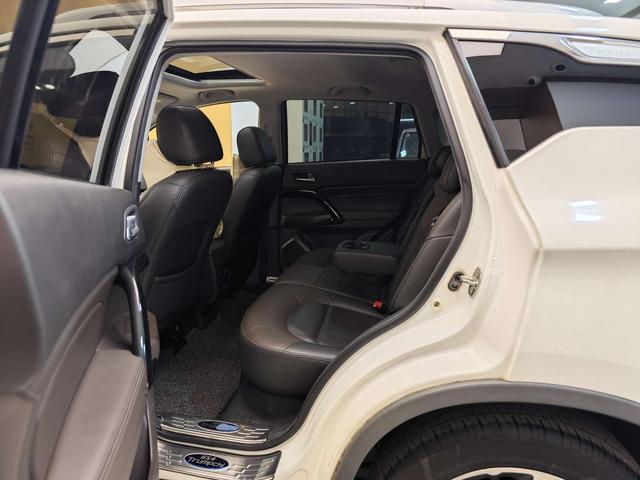 Trumpchi GS4 2017 Model 235T Automatic 2WD Luxury Smart Connect Edition -u22648528 | ZEEX AUTO