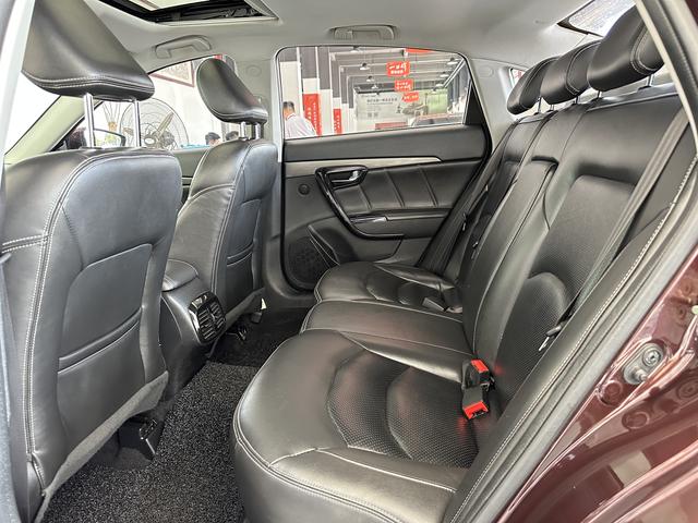 GAC Trumpchi GA6 2016 235T DCT Luxury Version -u18369148 | ZEEX AUTO