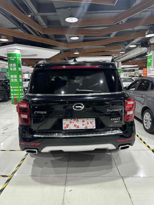 GAC Trumpchi GS8 2017 Model 320T 2WD Luxury Edition 7-Seater -u22492310 | ZEEX AUTO