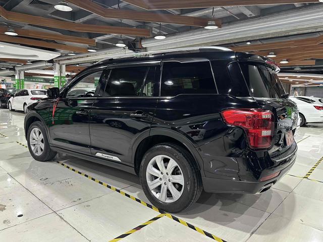 GAC Trumpchi GS8 2017 Model 320T 2WD Luxury Edition 7-Seater -u22492310 | ZEEX AUTO