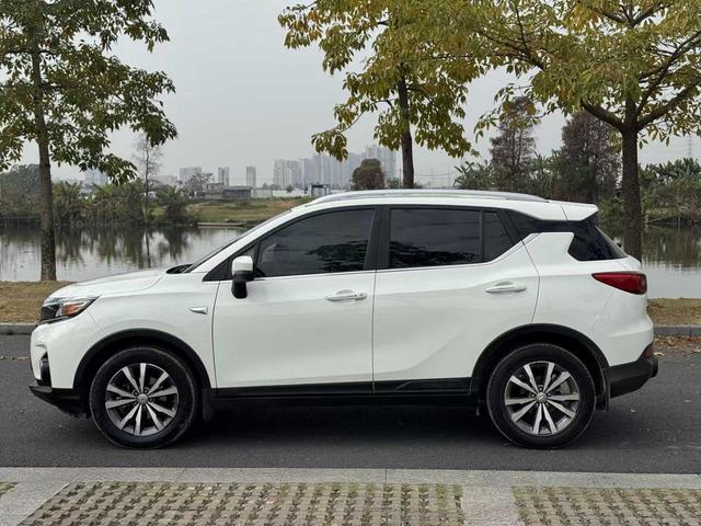 GAC Trumpchi GS3 2019 235T Automatic Luxury Version -u22734087 | ZEEX AUTO
