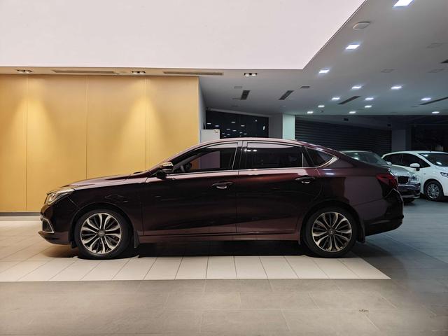 GAC Trumpchi GA6 2016 235T DCT Luxury Version -u22589100 | ZEEX AUTO