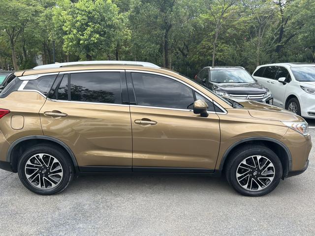GAC Trumpchi GS4 2016 Model 235T G-DCT Elite Version -u22524322 | ZEEX AUTO