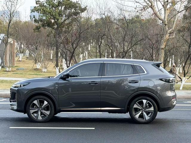 Changan CS55 PLUS 2021 Blue Whale Edition 1.5T DCT Premium Type -u22613845 | ZEEX AUTO