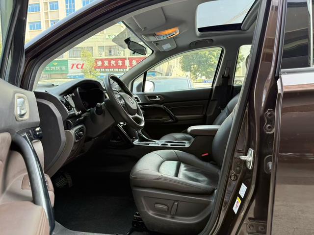 GAC Trumpchi GS4 2016 235T G-DCT Luxury Version -u21982986 | ZEEX AUTO