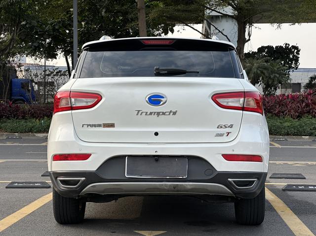 Trumpchi GS4 2015 Model 200T Manual Elite Version -u22744501 | ZEEX AUTO